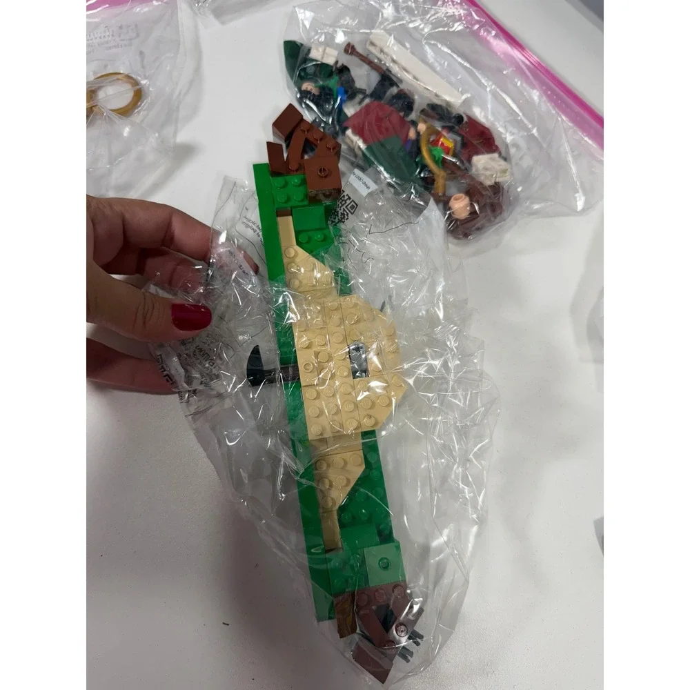 LEGO Harry Potter Quidditch Match 75956 Building Kit w Minifigures 99% complete